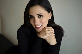 Hanna Jaff’s False Meghan Markle Parallel